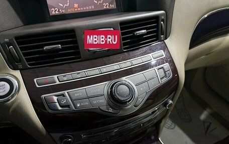 Infiniti Q70 I, 2015 год, 2 249 000 рублей, 16 фотография