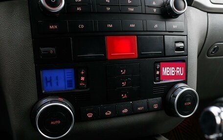 Volkswagen Touareg III, 2003 год, 1 150 000 рублей, 19 фотография