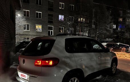 Volkswagen Tiguan I, 2012 год, 750 000 рублей, 3 фотография