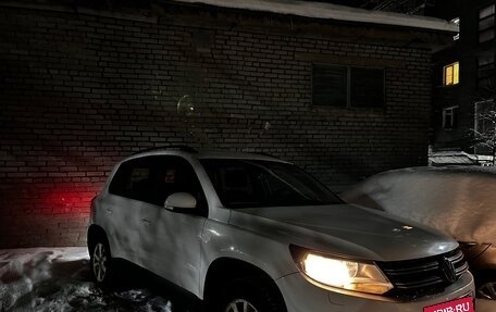 Volkswagen Tiguan I, 2012 год, 750 000 рублей, 2 фотография