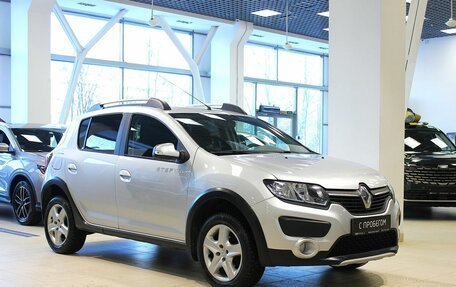 Renault Sandero II рестайлинг, 2018 год, 925 000 рублей, 3 фотография