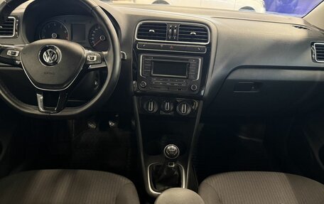 Volkswagen Polo VI (EU Market), 2017 год, 975 000 рублей, 9 фотография