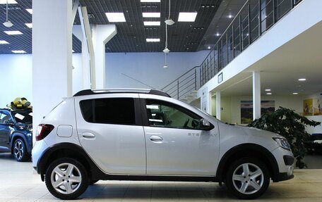 Renault Sandero II рестайлинг, 2018 год, 925 000 рублей, 8 фотография