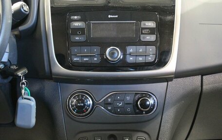 Renault Sandero II рестайлинг, 2018 год, 925 000 рублей, 13 фотография