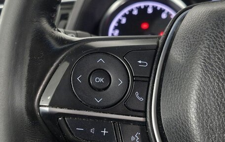 Toyota Camry, 2020 год, 3 350 000 рублей, 13 фотография