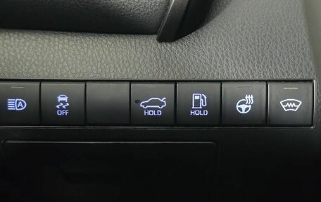 Toyota Camry, 2020 год, 3 350 000 рублей, 16 фотография