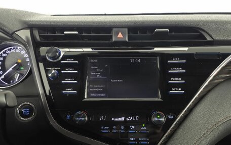 Toyota Camry, 2020 год, 3 350 000 рублей, 20 фотография