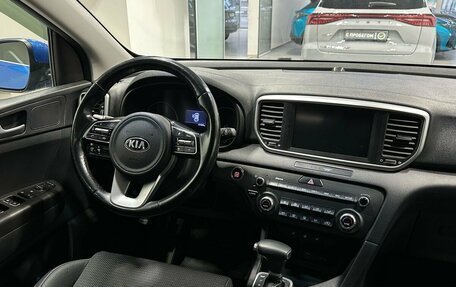 KIA Sportage IV рестайлинг, 2020 год, 2 799 900 рублей, 12 фотография