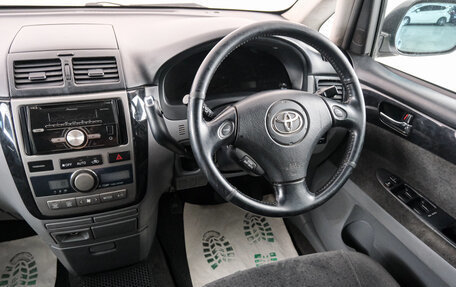 Toyota Ipsum II, 2002 год, 749 000 рублей, 8 фотография