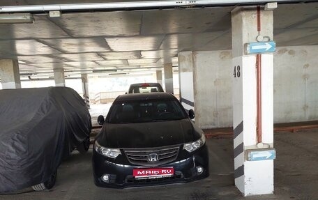 Honda Accord VIII рестайлинг, 2011 год, 1 300 000 рублей, 1 фотография