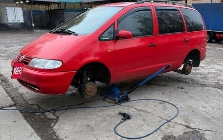 Volkswagen Sharan I рестайлинг, 1999 год, 490 000 рублей, 3 фотография