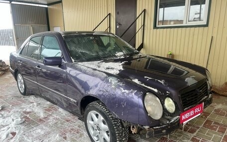 Mercedes-Benz E-Класс, 1999 год, 380 000 рублей, 8 фотография