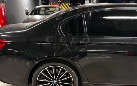 BMW 7 серия, 2014 год, 2 500 000 рублей, 11 фотография