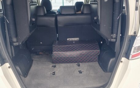 Honda Freed I, 2012 год, 950 000 рублей, 10 фотография