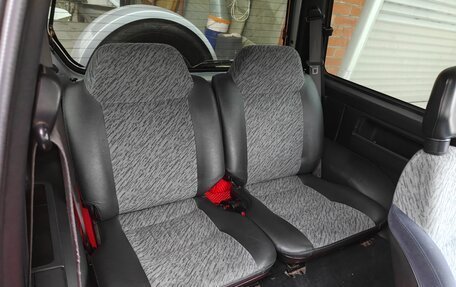 Suzuki Escudo III, 1996 год, 450 000 рублей, 9 фотография