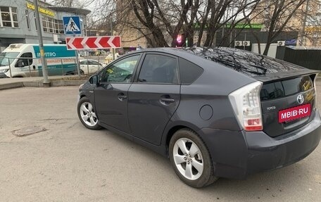 Toyota Prius, 2009 год, 750 000 рублей, 4 фотография