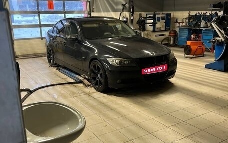 BMW 3 серия, 2005 год, 980 000 рублей, 2 фотография