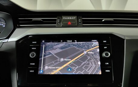 Volkswagen Passat B8 рестайлинг, 2020 год, 3 130 000 рублей, 22 фотография