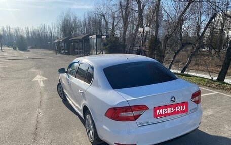 Skoda Superb III рестайлинг, 2013 год, 999 000 рублей, 5 фотография