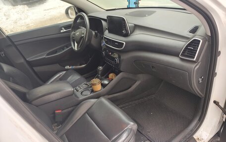 Hyundai Tucson III, 2019 год, 2 200 000 рублей, 13 фотография