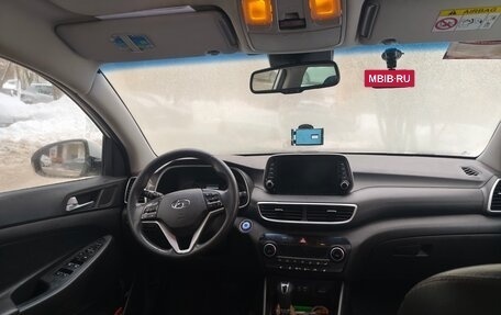 Hyundai Tucson III, 2019 год, 2 200 000 рублей, 15 фотография