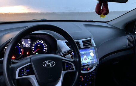 Hyundai Solaris II рестайлинг, 2014 год, 620 000 рублей, 7 фотография