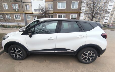 Renault Kaptur I рестайлинг, 2017 год, 1 300 000 рублей, 3 фотография