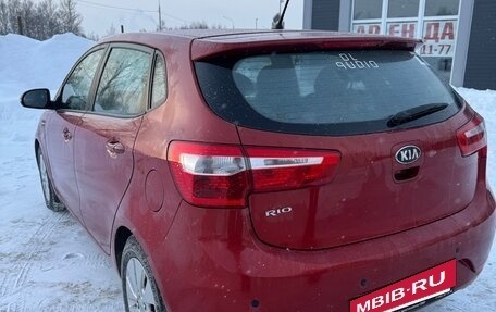 KIA Rio III рестайлинг, 2013 год, 900 000 рублей, 5 фотография