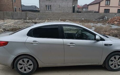 KIA Rio III рестайлинг, 2015 год, 680 000 рублей, 2 фотография