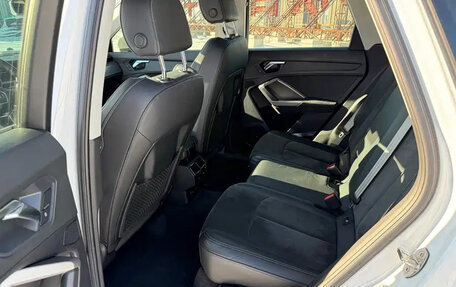 Audi Q3, 2023 год, 2 804 000 рублей, 15 фотография