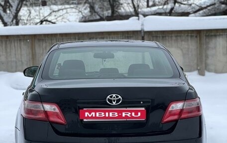 Toyota Camry, 2009 год, 975 000 рублей, 4 фотография