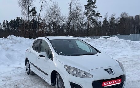 Peugeot 308 II, 2011 год, 530 000 рублей, 10 фотография