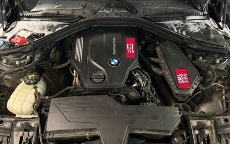 BMW 3 серия, 2018 год, 2 900 000 рублей, 11 фотография