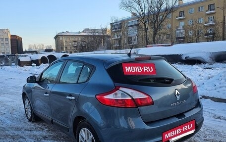 Renault Megane III, 2015 год, 850 000 рублей, 5 фотография