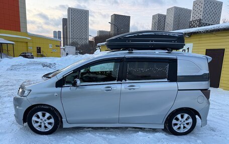 Honda Freed I, 2010 год, 1 100 000 рублей, 3 фотография