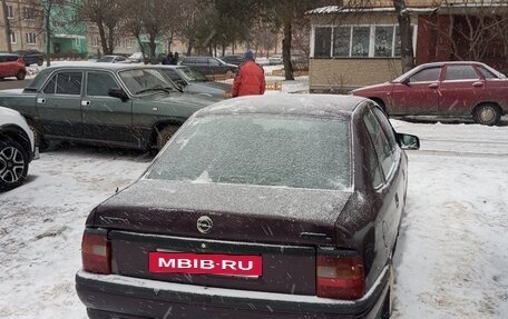 Opel Vectra A, 1993 год, 130 000 рублей, 3 фотография