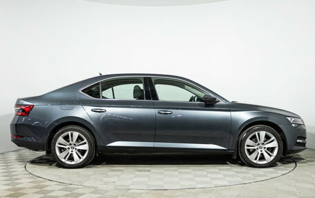 Skoda Superb III рестайлинг, 2020 год, 2 749 700 рублей, 4 фотография