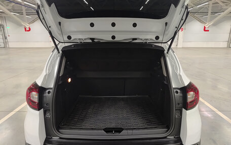 Renault Kaptur I рестайлинг, 2020 год, 1 910 000 рублей, 10 фотография