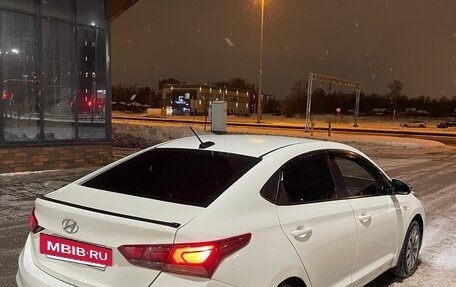 Hyundai Solaris II рестайлинг, 2018 год, 690 000 рублей, 2 фотография