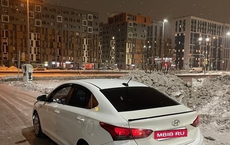 Hyundai Solaris II рестайлинг, 2018 год, 690 000 рублей, 3 фотография