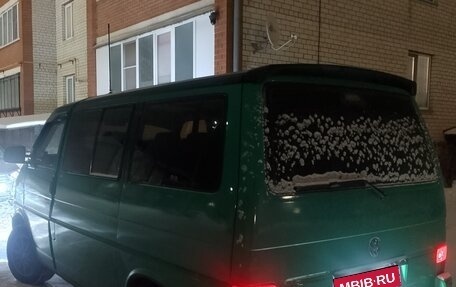 Volkswagen Caravelle T4, 2000 год, 1 350 000 рублей, 11 фотография