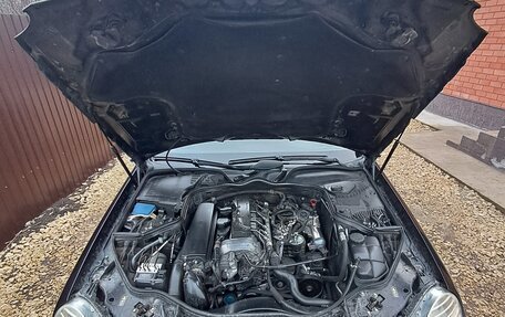 Mercedes-Benz E-Класс, 2007 год, 985 000 рублей, 14 фотография