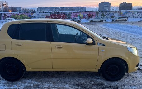 Chevrolet Aveo III, 2010 год, 320 000 рублей, 3 фотография