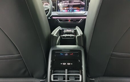 Volkswagen Tiguan, 2025 год, 5 050 000 рублей, 14 фотография