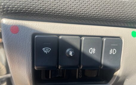 Subaru Forester, 2007 год, 750 000 рублей, 10 фотография