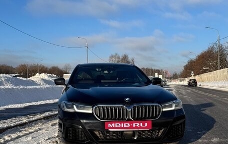 BMW 5 серия, 2021 год, 6 490 000 рублей, 3 фотография