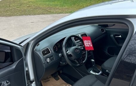 Volkswagen Polo VI (EU Market), 2018 год, 999 000 рублей, 17 фотография