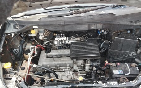 Nissan Serena II, 2001 год, 370 000 рублей, 10 фотография