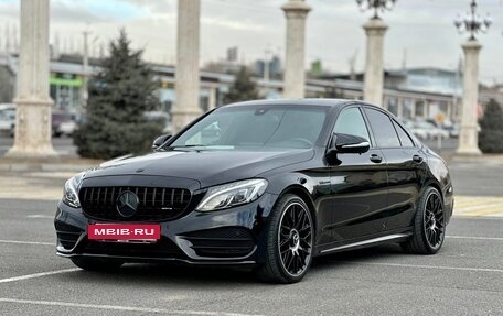 Mercedes-Benz C-Класс AMG, 2015 год, 2 100 000 рублей, 3 фотография