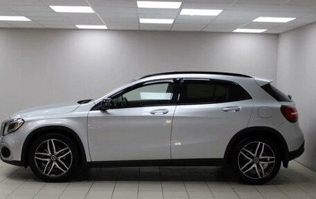 Mercedes-Benz GLA, 2019 год, 2 200 000 рублей, 2 фотография